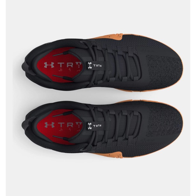 UA TriBase™ Reign 6 Training